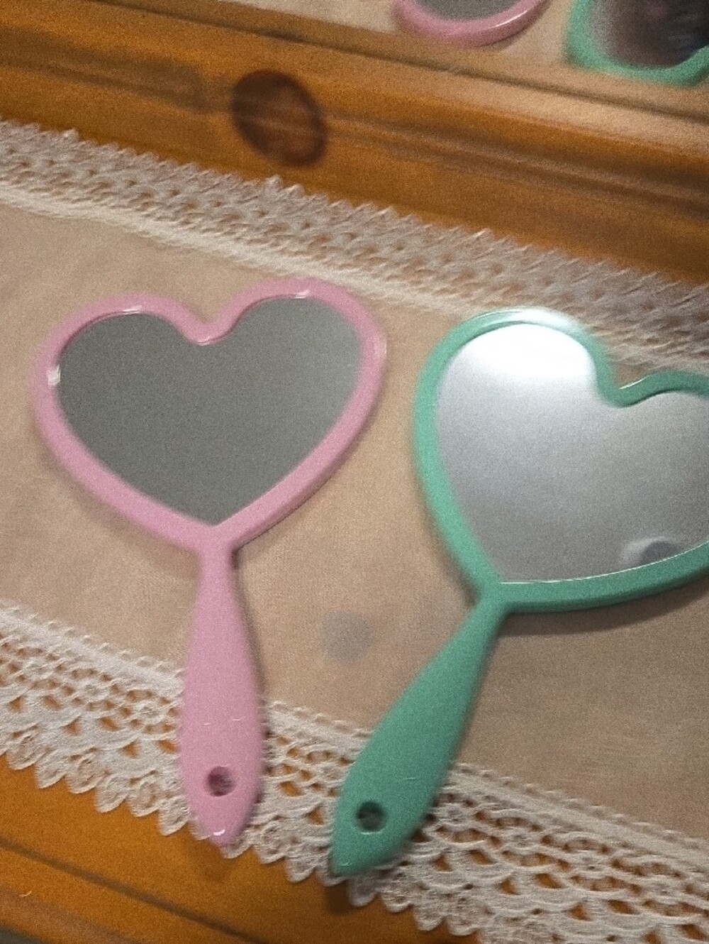 Jeffree Star Heart Breaker Hand Mirrors - Pink & Mint - Picture 6 of 6